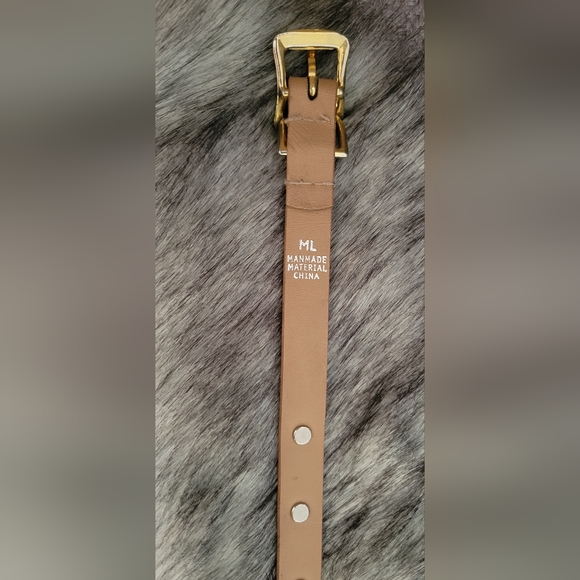 Dog collar, brown leather, breast cancer logo, 18" total length - Picture 8 of 10